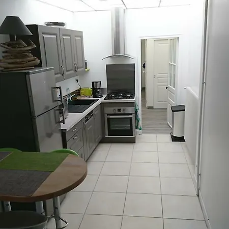 Maison A Les Bains 別荘